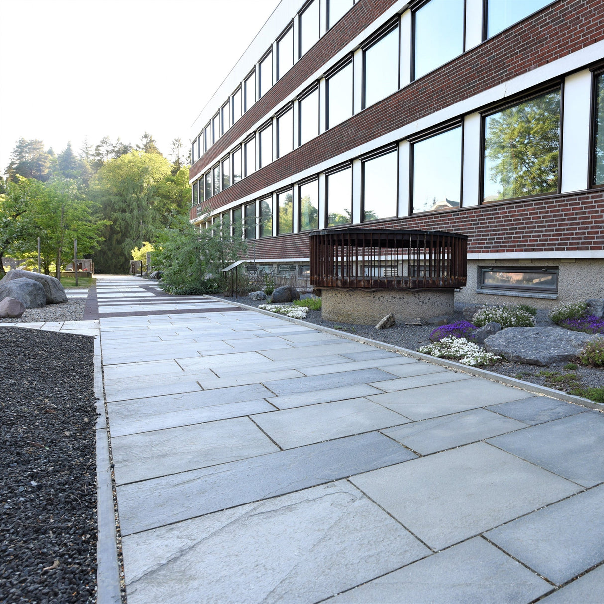 Belegningsheller Mørk Oppdal Natur hugget kant 30-40mm