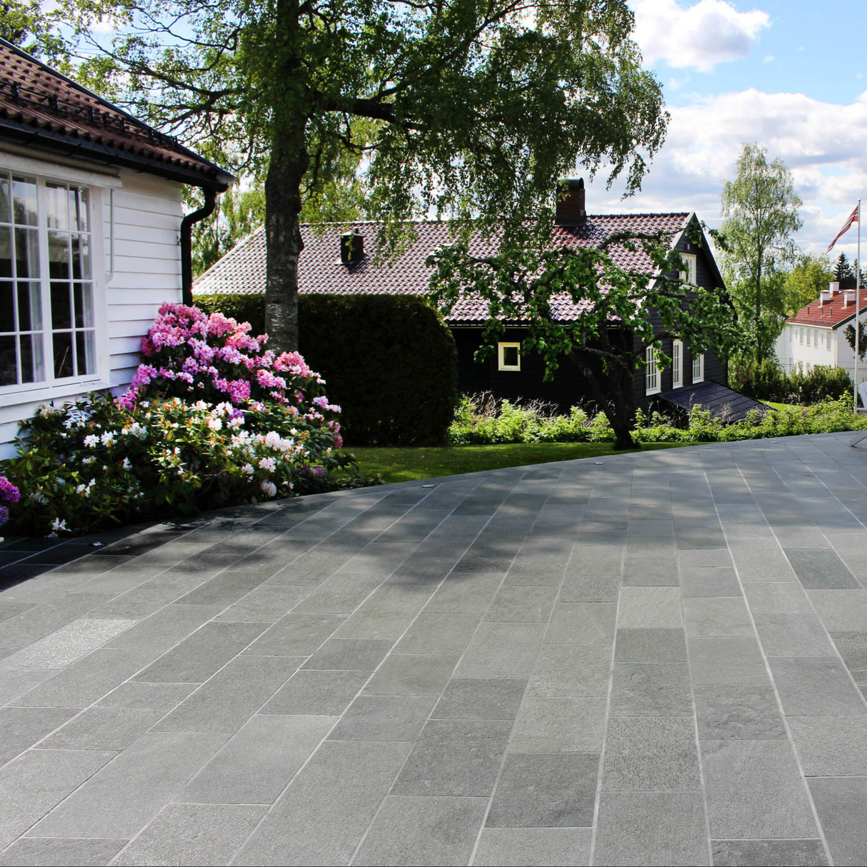 Flis Oppdal Mørk hugget kant 12mm - Skiferbutikken