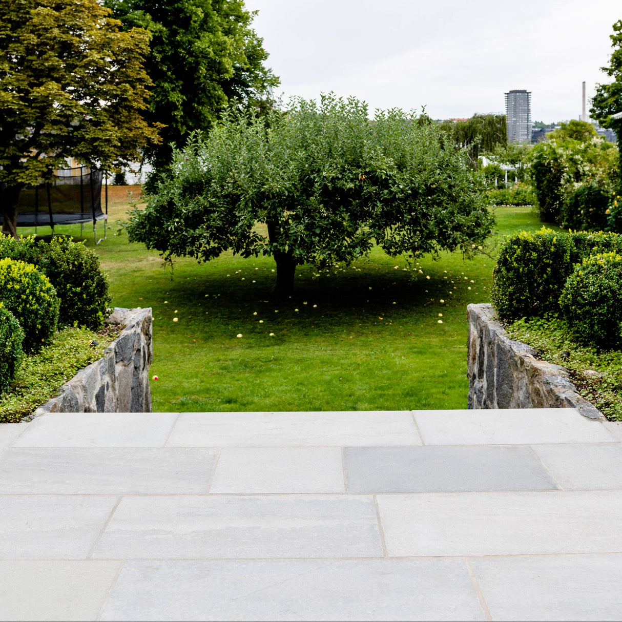 Flis Lys Oppdal natur hugget kant med justert tykkelse - Skiferbutikken