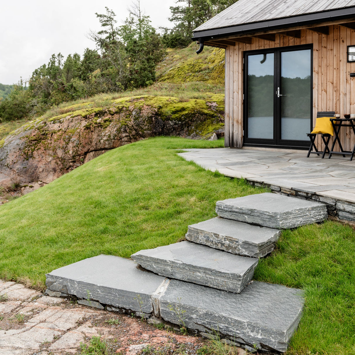 Terrengtrinn Lys Oppdal Natur 50-80cm bred