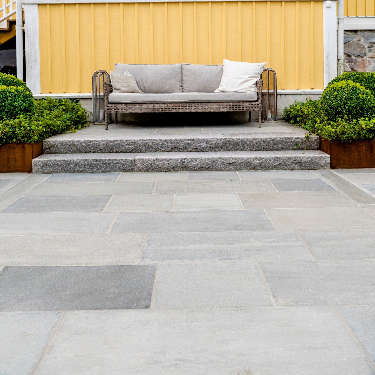 Flis Lys Oppdal natur rustikk saget/hugget kant - Skiferbutikken