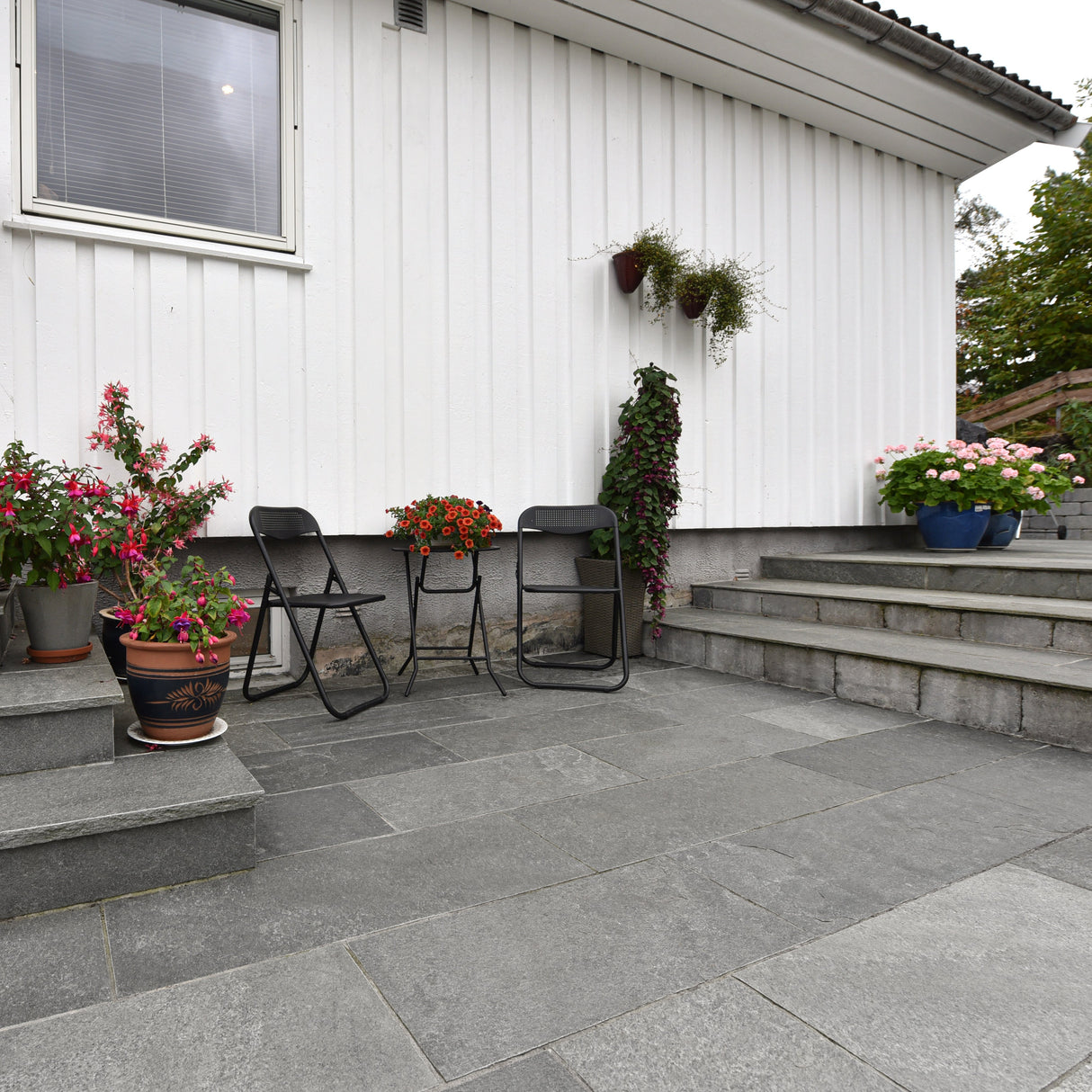 Uteflis Mørk Oppdal Natur Rustikk Hugget kant