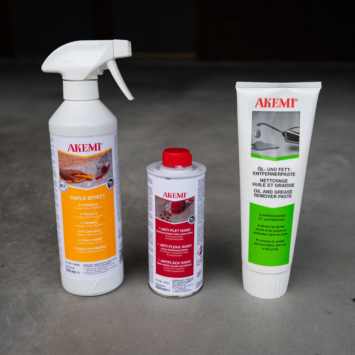 Akemi steinpleiesett